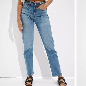 American Eagle Highest Rise 90’s Boyfriend Jeans